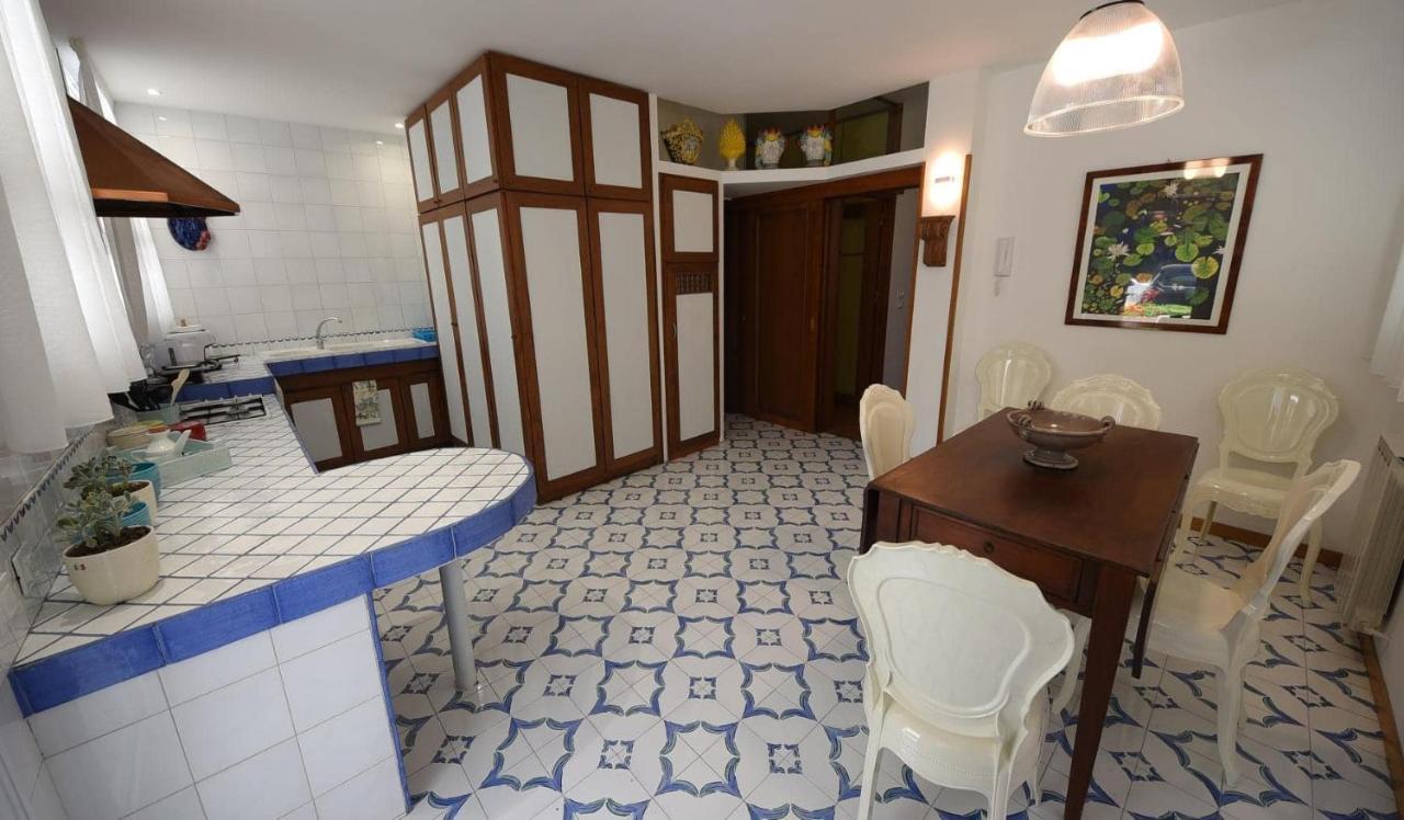 Azzurra Beachfront Mondello - Casa vacanze *